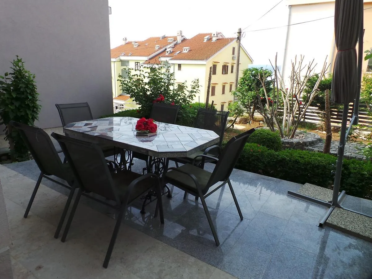 Apartment Crikvenica, Vinodol 8  Crikvenica