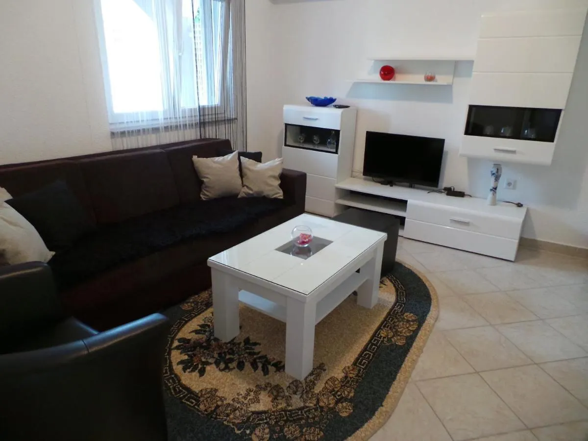 Apartment Crikvenica, Vinodol 8 0*, Crikvenica
